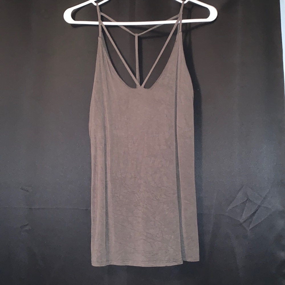 Dark grey women’s tank